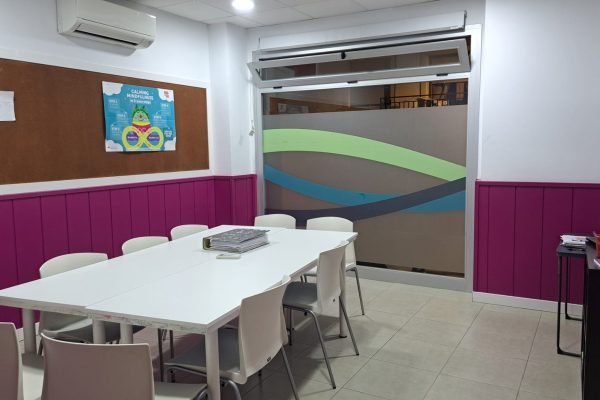 se-vende-academia-ingles-almeria1
