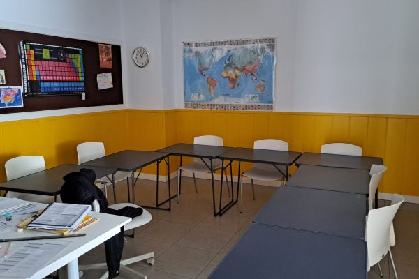 se-vende-academia-ingles-almeria3